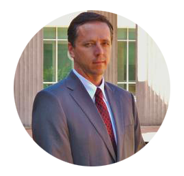 Other lawyer giving testimonial